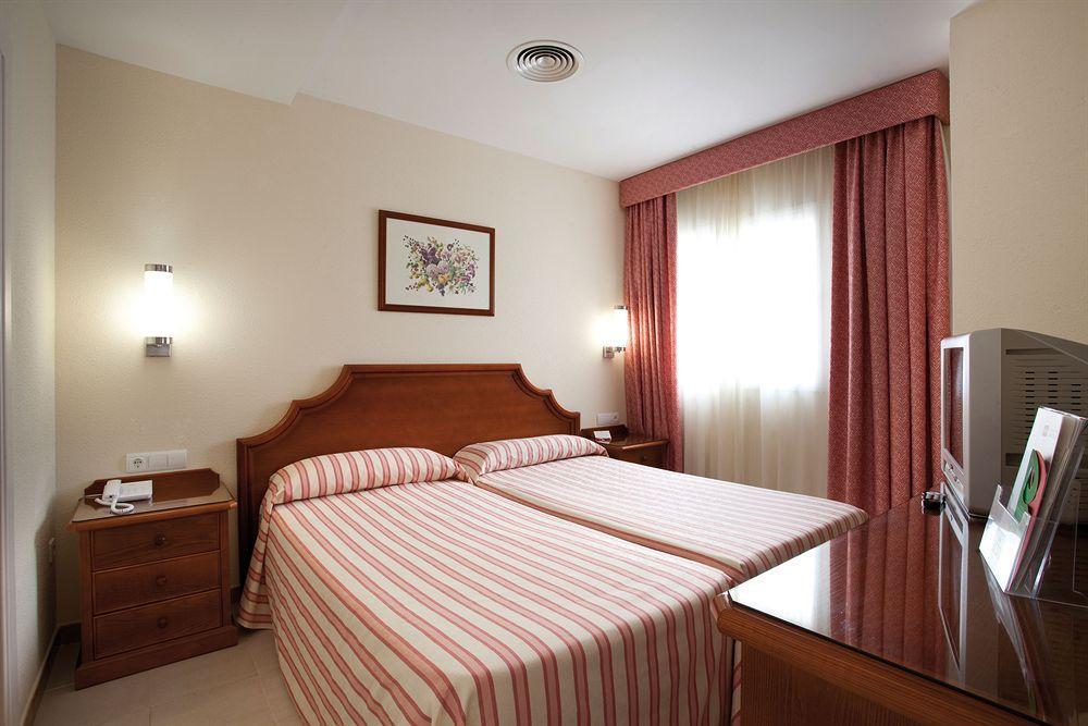 Clubhotel Riu Costa Del Sol Torremolinos Exterior photo